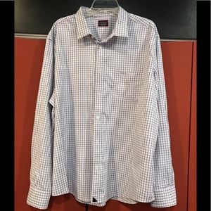 UNTUCKit Men’s long sleeve dress shirt